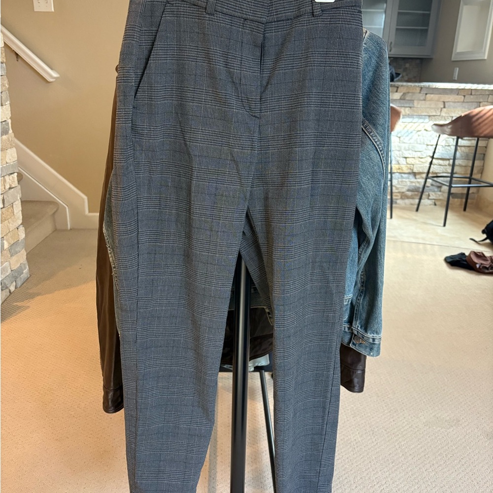 H&M Grey Plaid Straight/Skinny Leg Pants